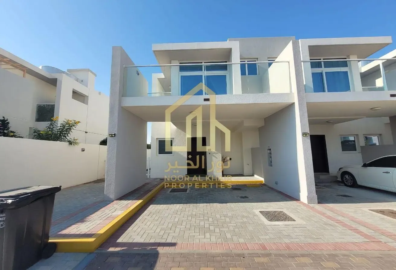 Spacious | Corner | L Shape Unit | RREM | High ROI
