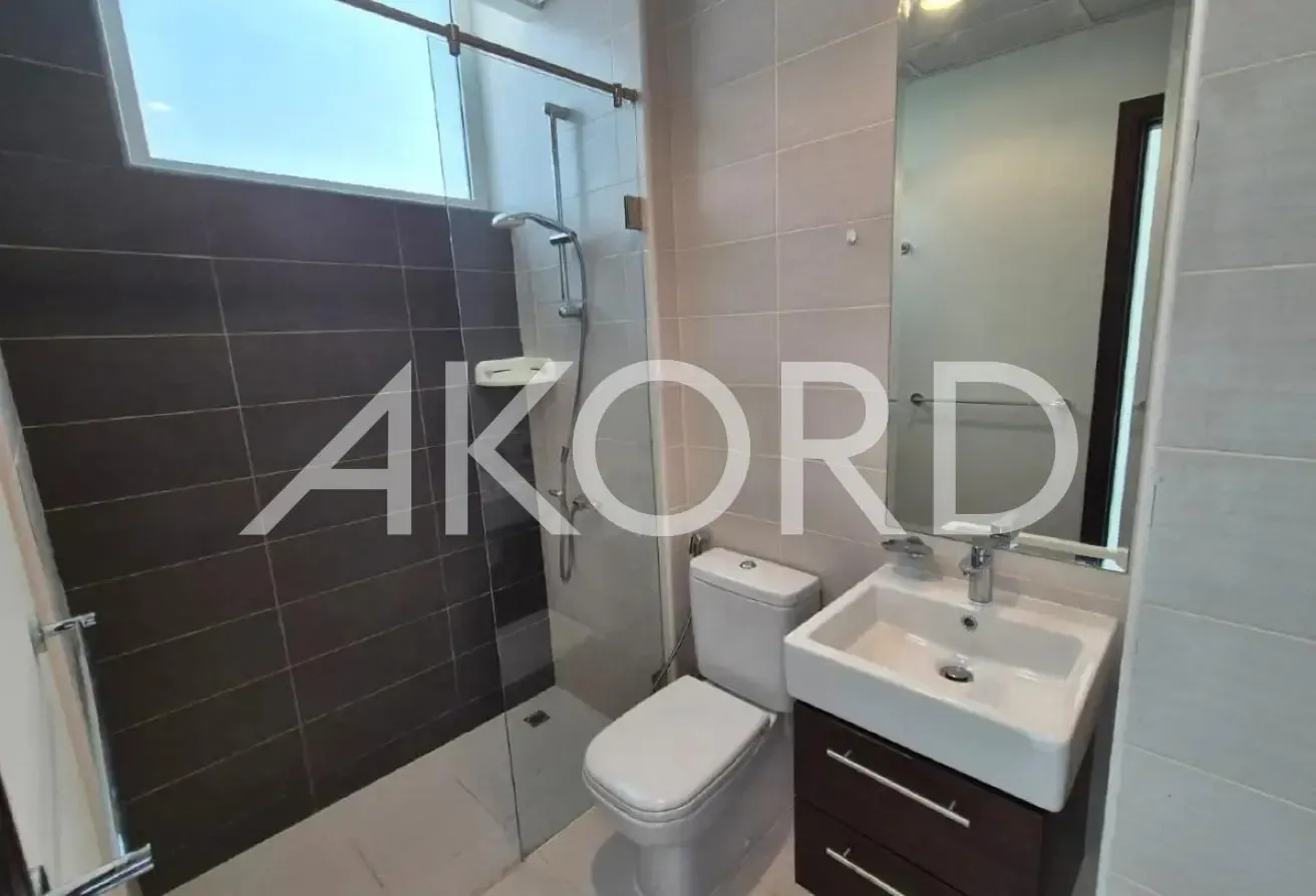 Unfurnished TH l Great Gardenl Spacious 3 Bedroom