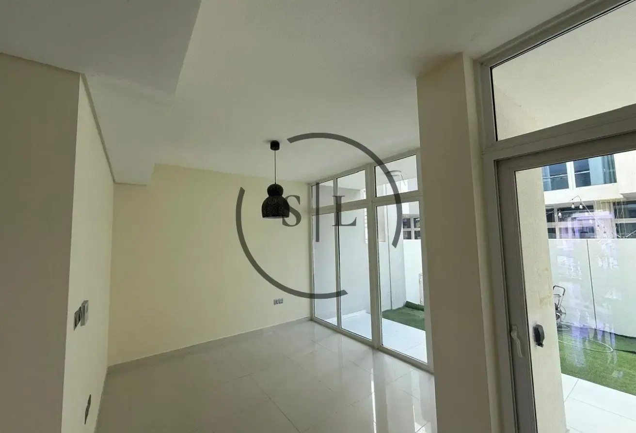 Vacant Unit | 3 Bedroom | Corner Unit | Best Deal
