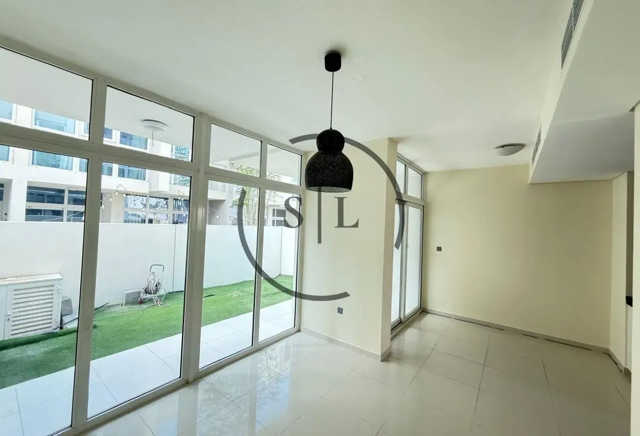 Vacant Unit | 3 Bedroom | Corner Unit | Best Deal