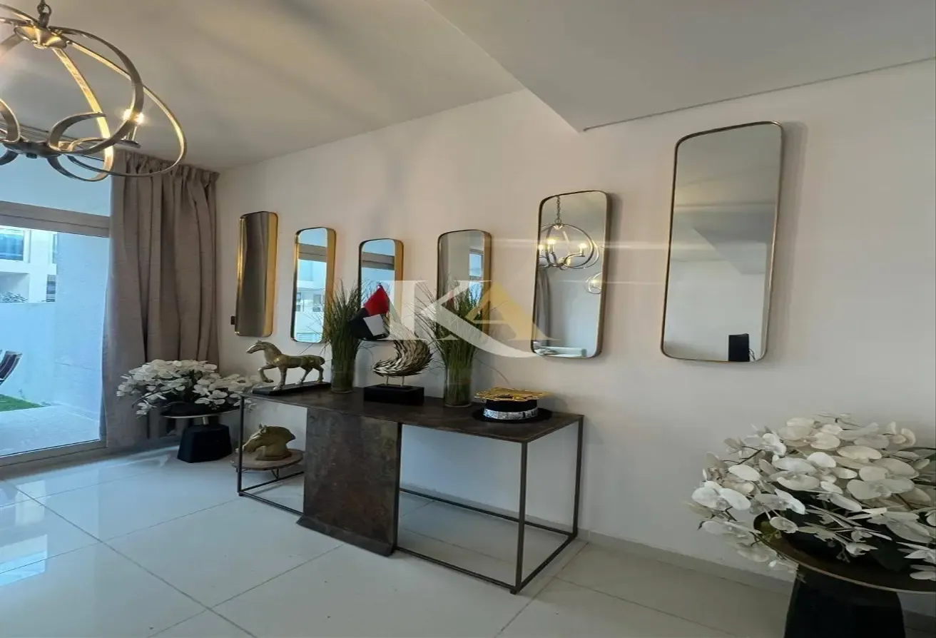 Ready to Move | 3BR Townhouse | Furnished