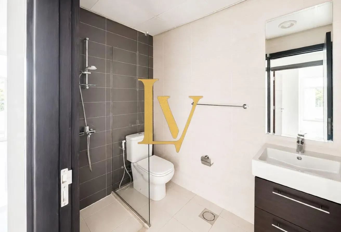 3BR | Well Maintained | Corner Unit |Ready To Move