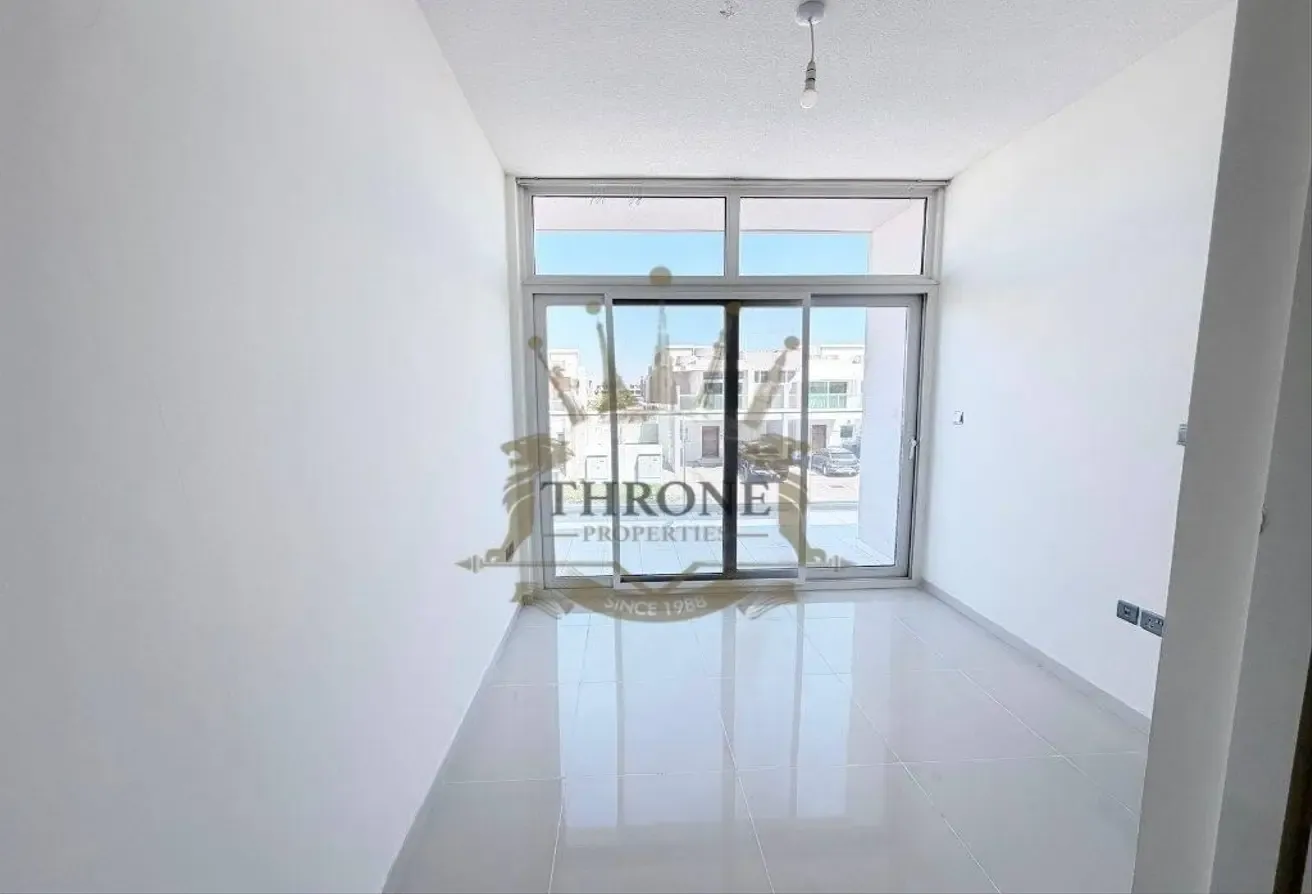 Ready to Move | 3BR | Best Rental Deal | Vardon