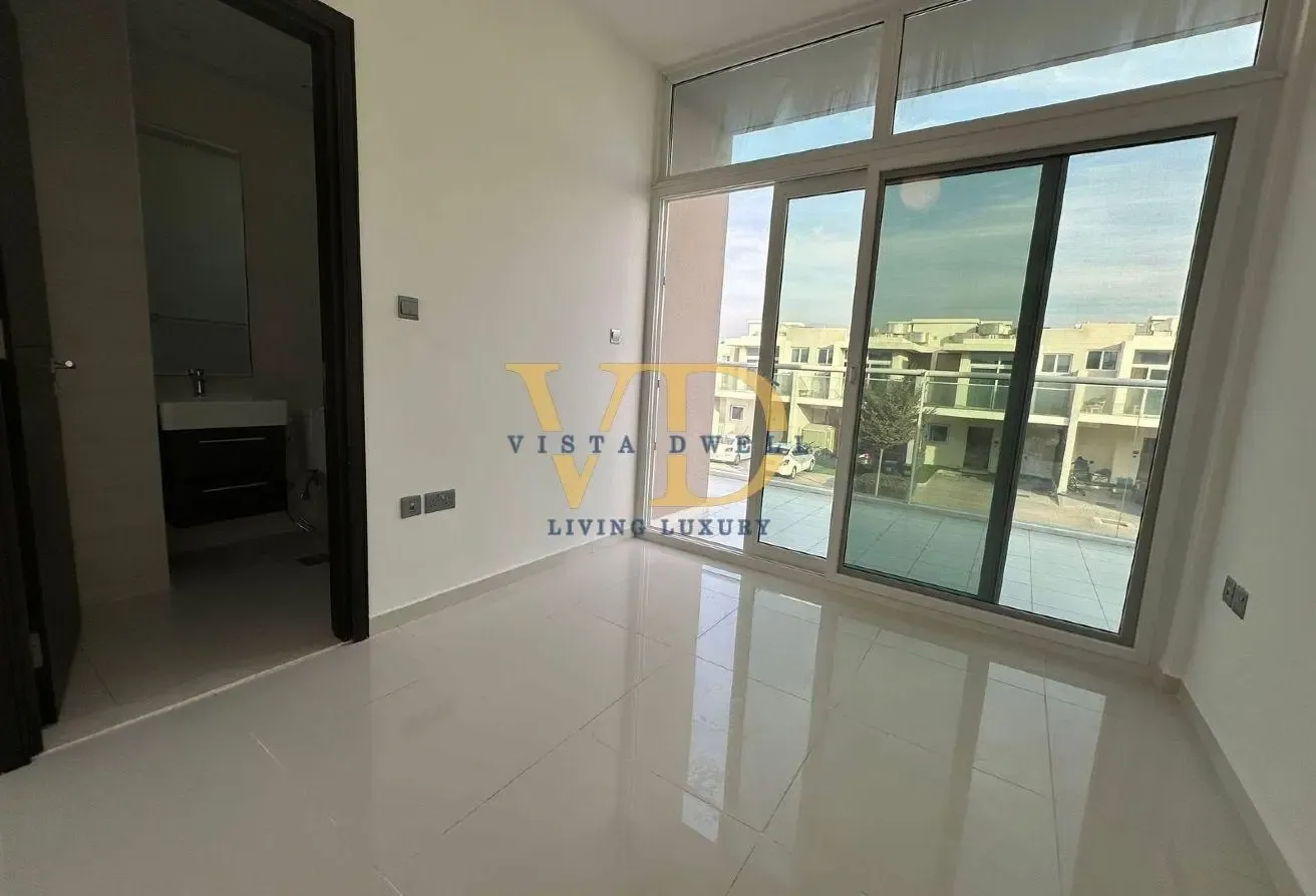 3BEDROOMS | CORNER UNIT | BACK TO BACK | L-SHAPE