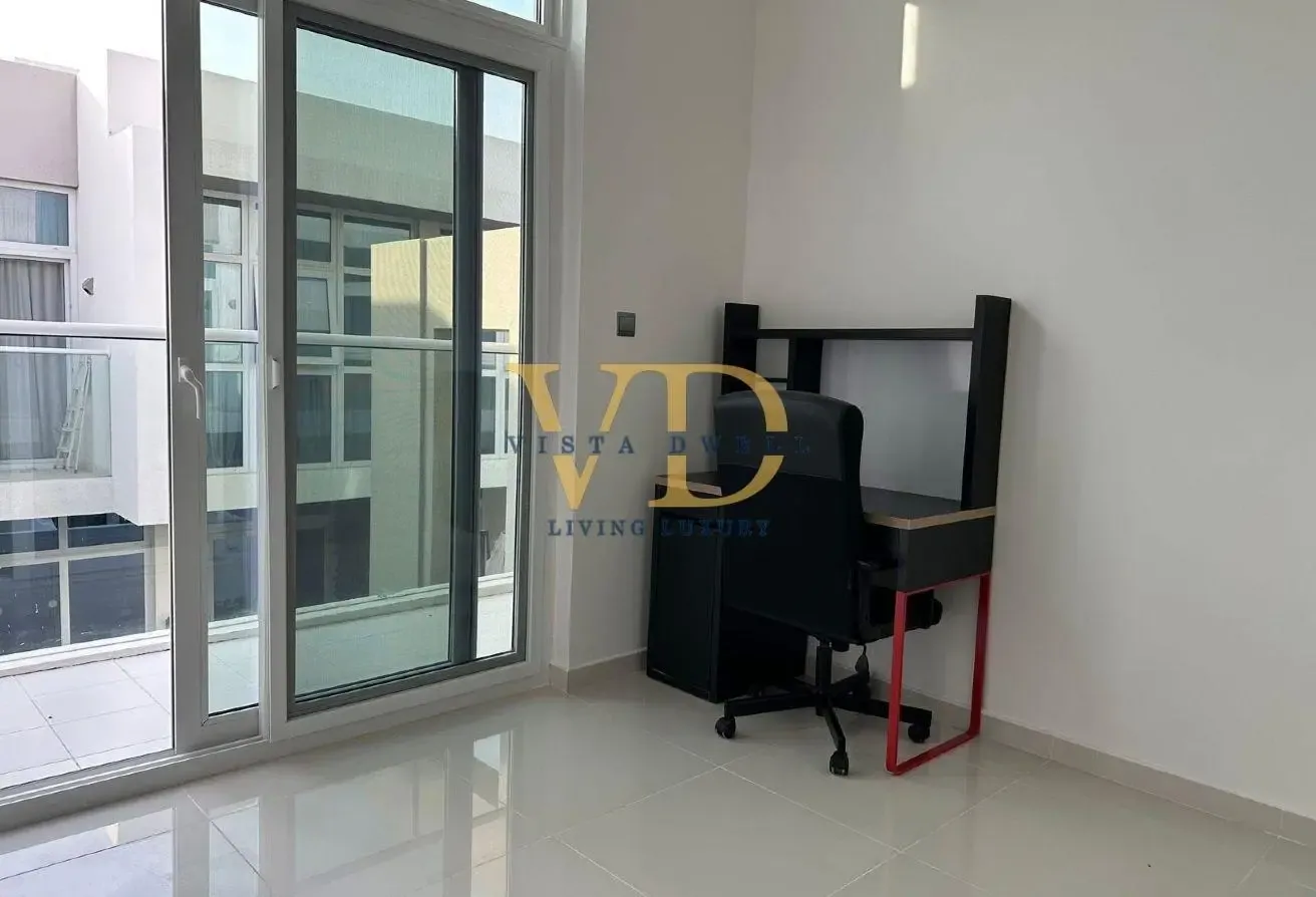 3BEDROOMS | CORNER UNIT | BACK TO BACK | L-SHAPE