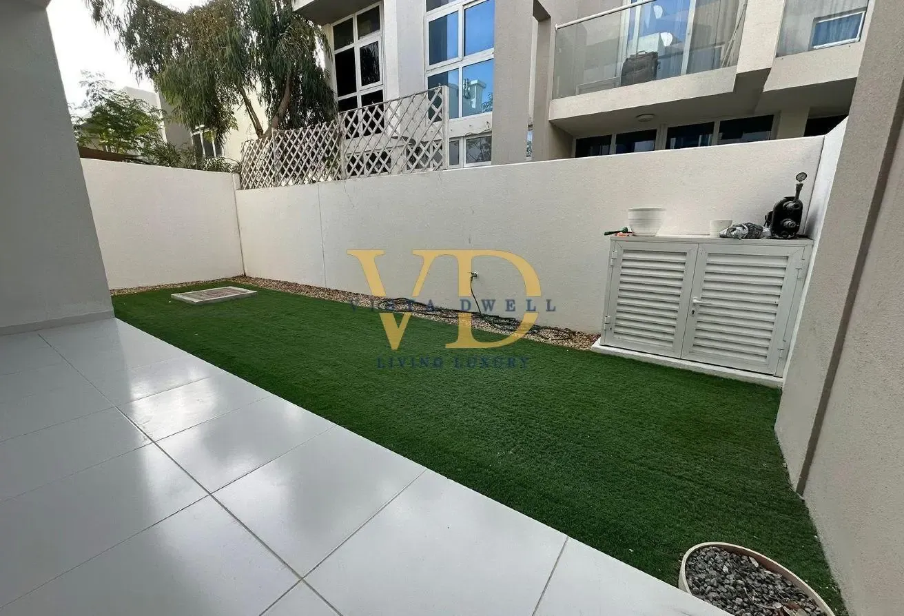3BEDROOMS | CORNER UNIT | BACK TO BACK | L-SHAPE