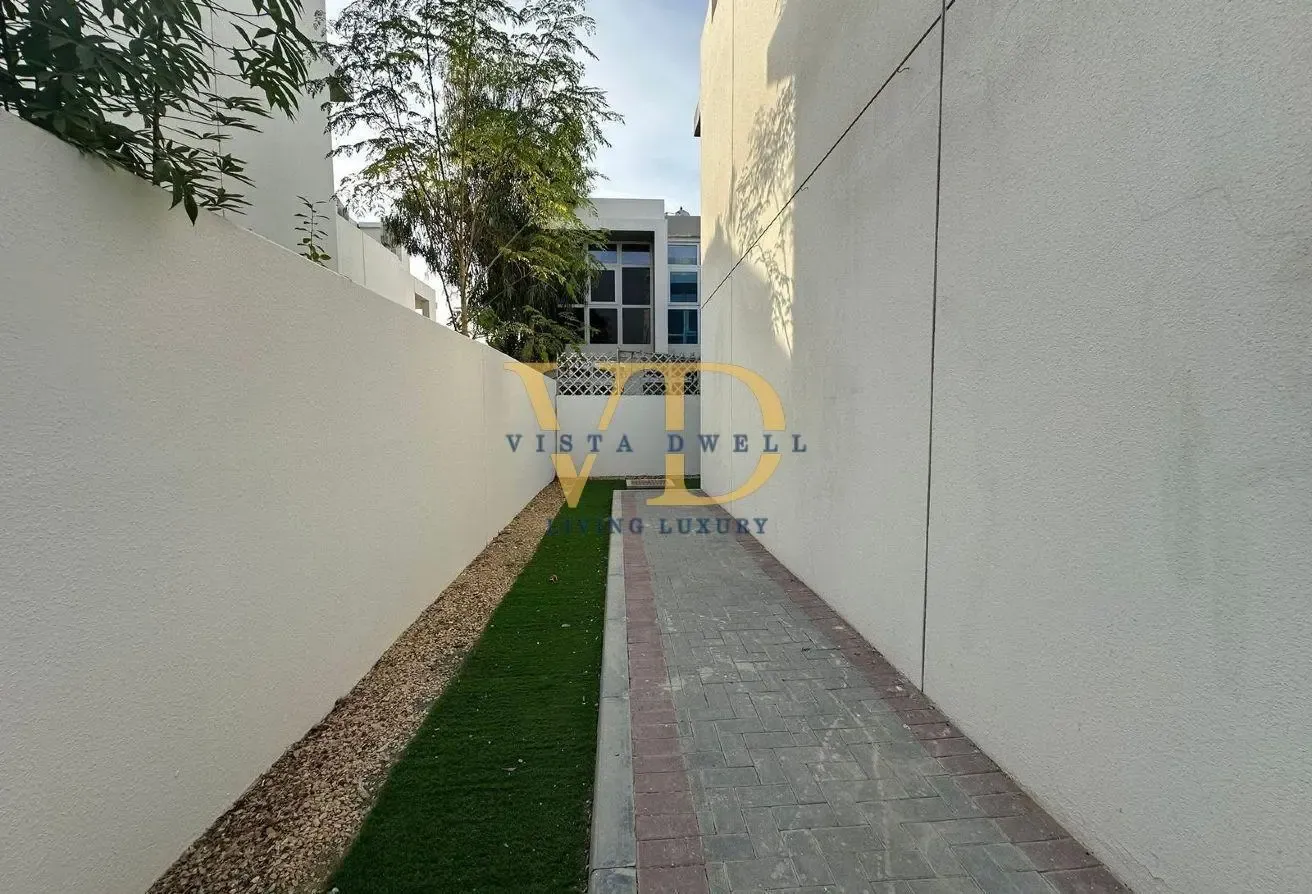 3BEDROOMS | CORNER UNIT | BACK TO BACK | L-SHAPE