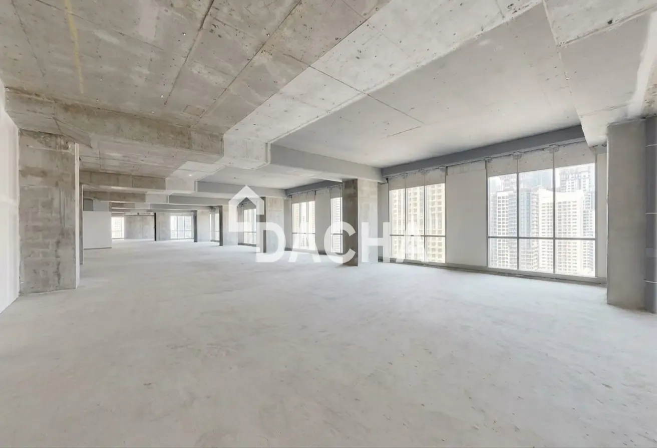 Vacant | Mid Floor | Multiple Options