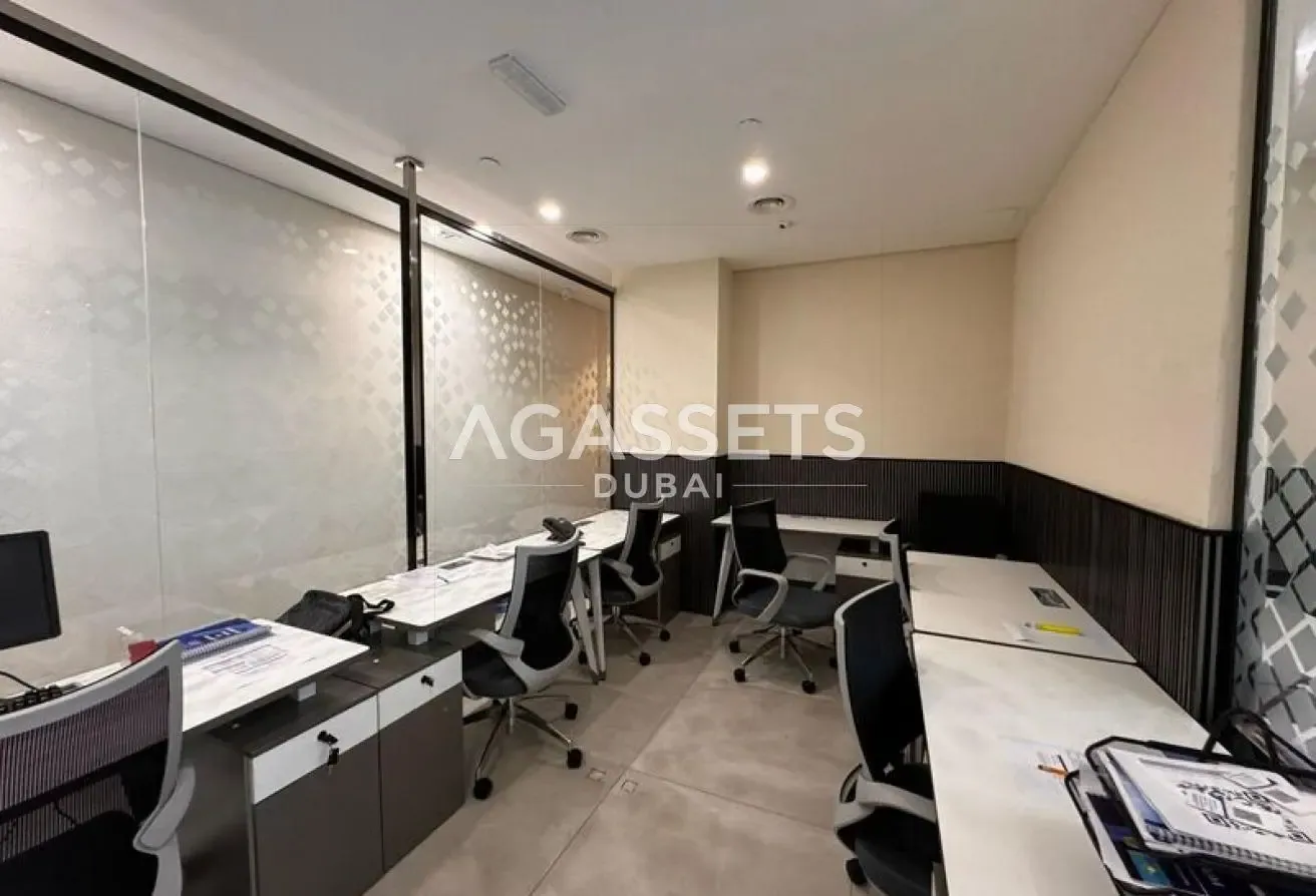 Fitted Office | Luxurious Finish | High Floor