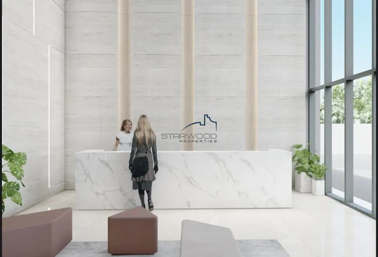 Luxury Commercial Building | Front facing offices