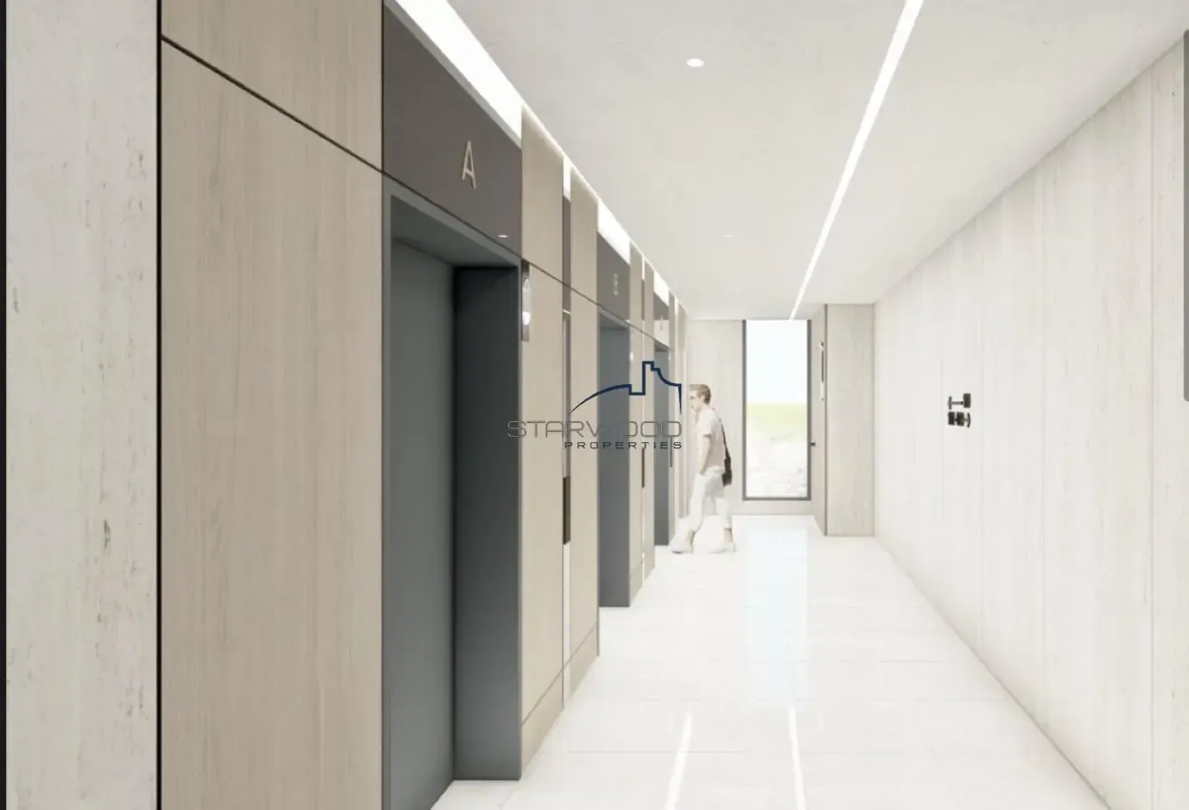 Luxury Commercial Building | Front facing offices