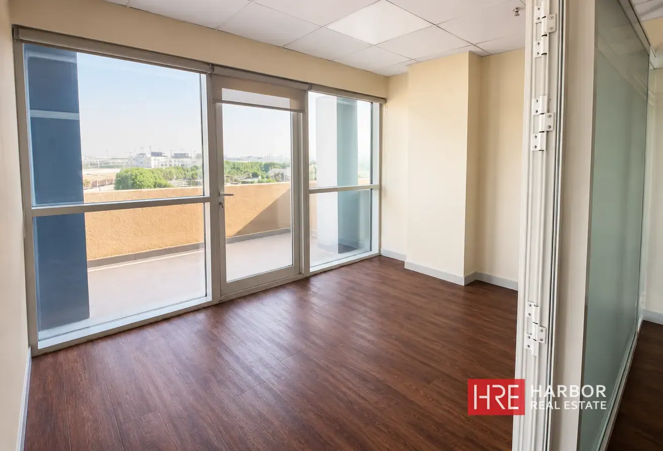 Fully Fitted | Ready Office | Amazing Location