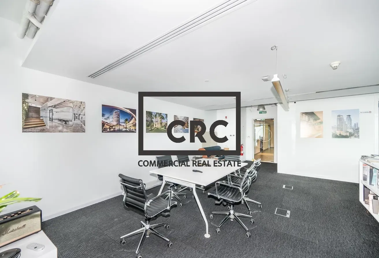 Fully Fitted Office | High Floor | Lake View