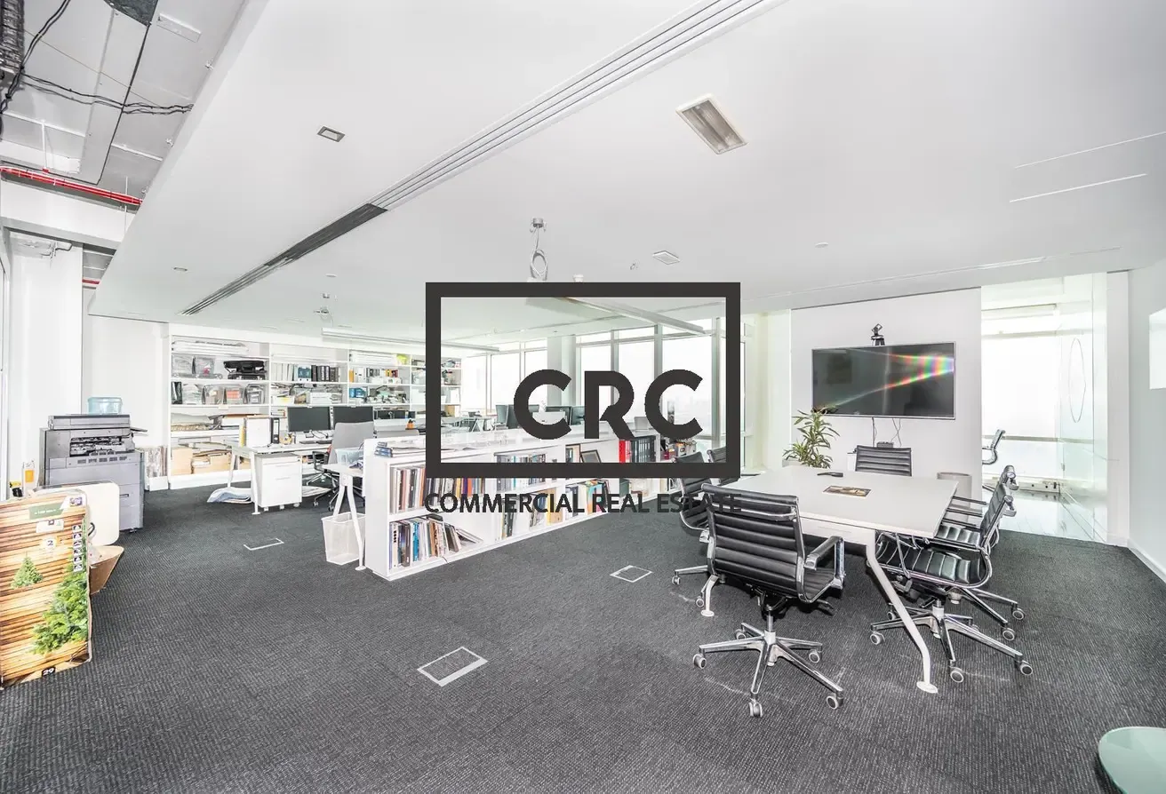 Fully Fitted Office | High Floor | Lake View