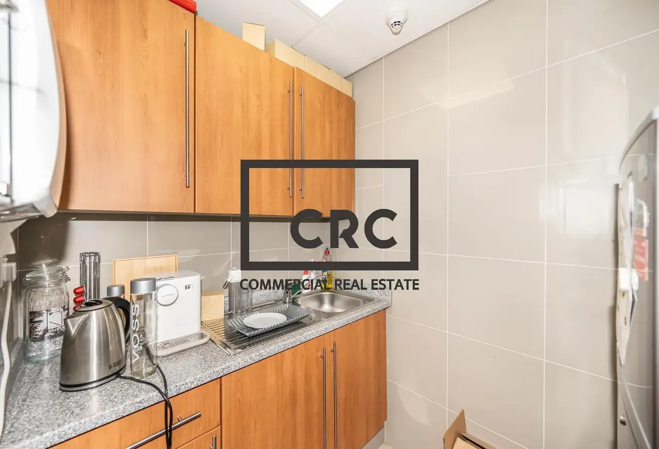 Fully Fitted Office | High Floor | Lake View