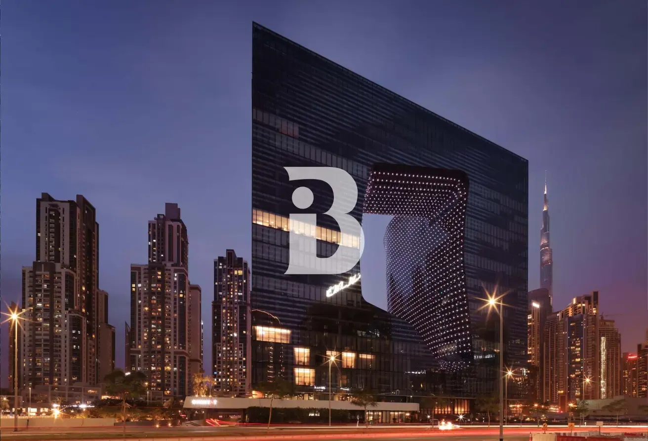PRESTIGIOUS BUSINESS ADDRESS|PANORAMIC CANAL VIEW