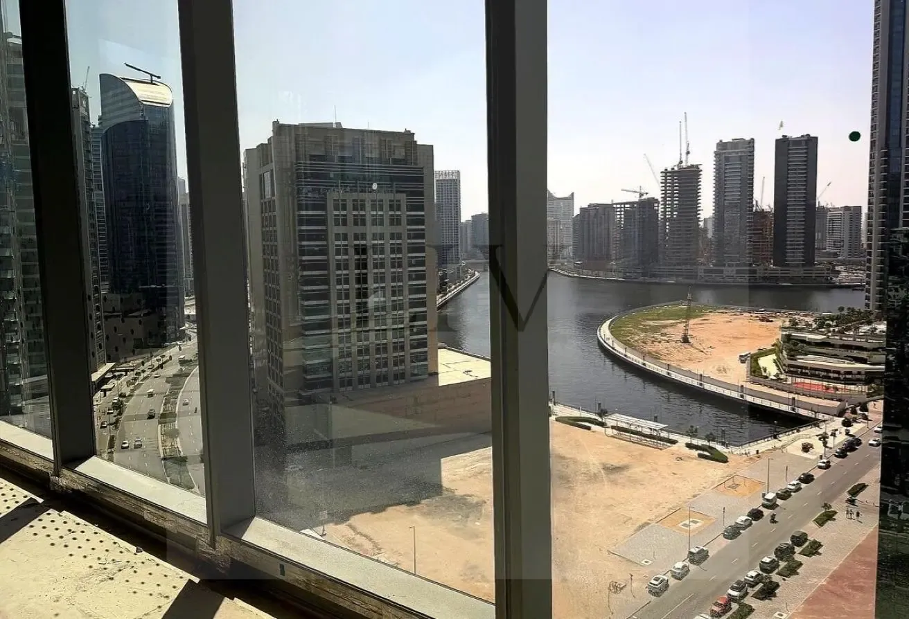 Blue Chip Asset | Burj Khalifa & Canal Views | AAA