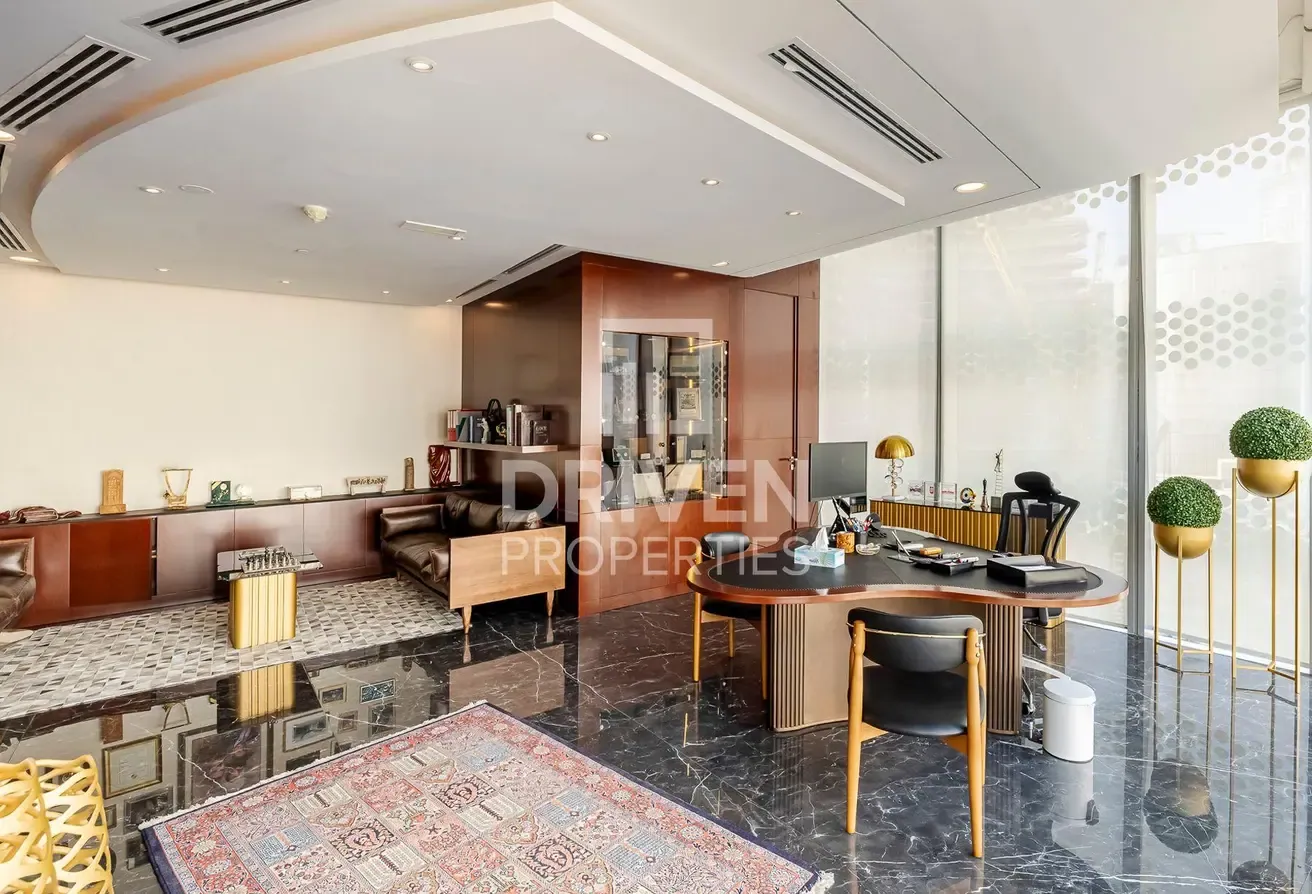 VOT | Burj View | Fitted Office with Bathroom