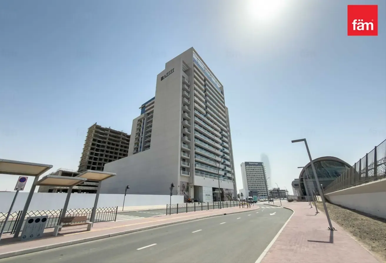 Open View | Direct On Metro | Ready To Move