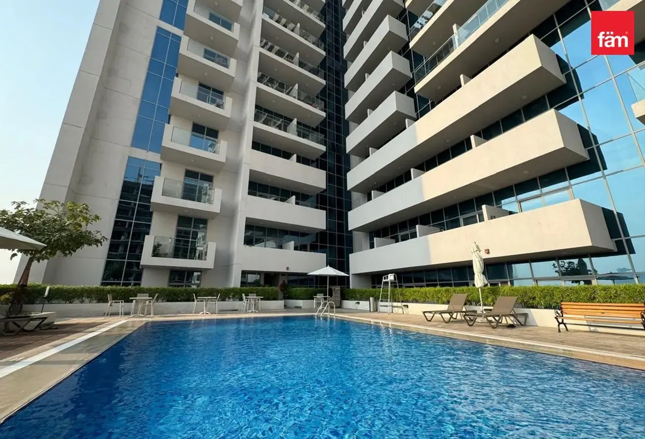Open View | Direct On Metro | Ready To Move