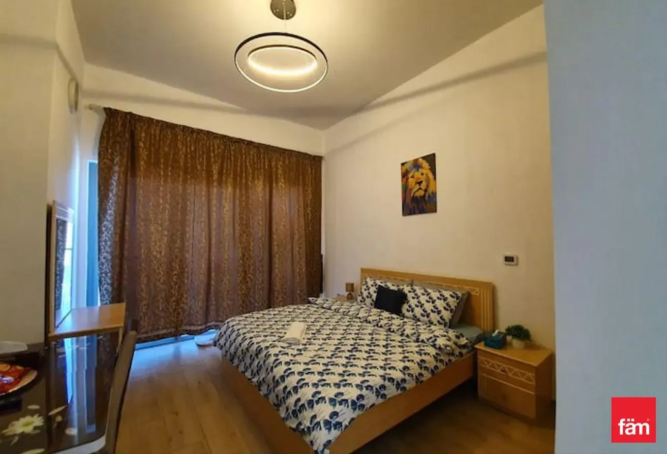 VACANT |  Beside Metro | Fully Furnished