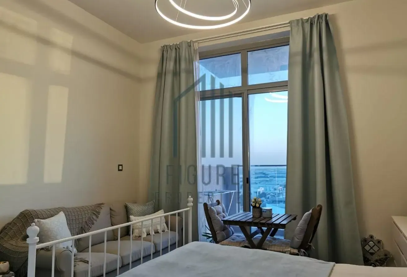 PRIME LOCATION | DIRECT ACCESS TO METRO| WELL KEPT