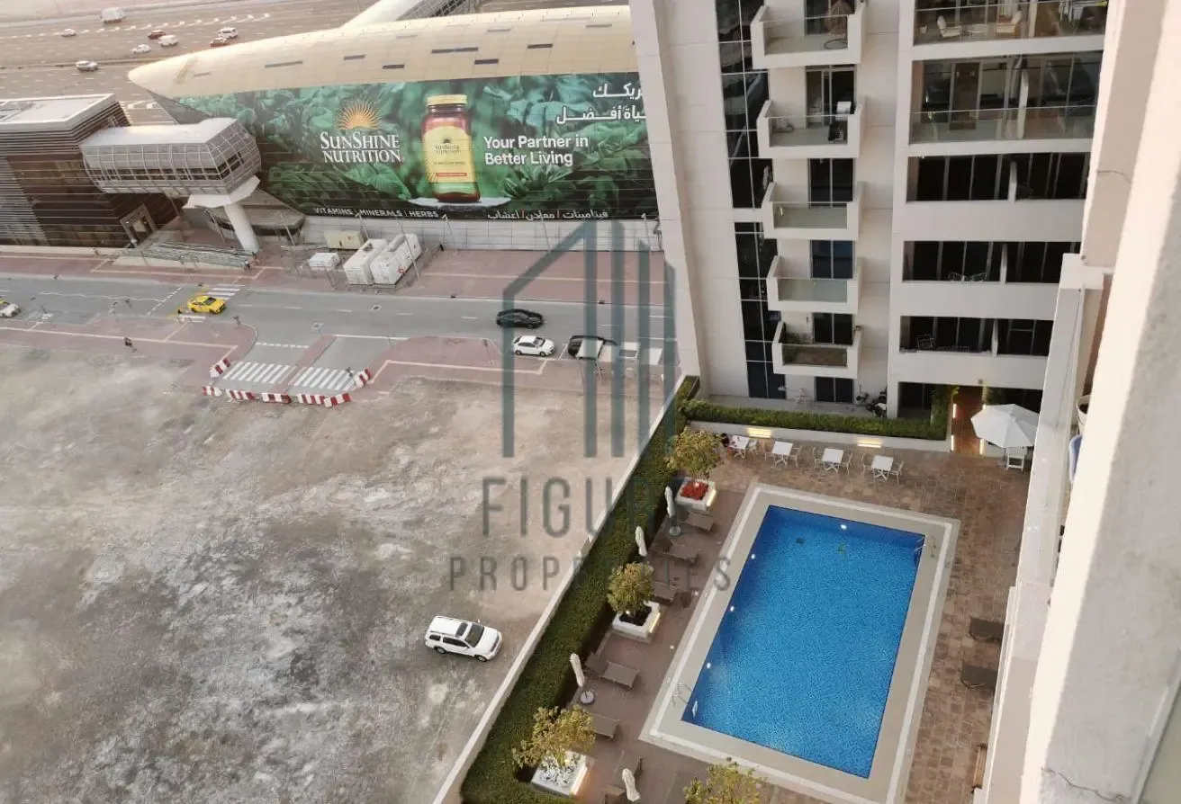 PRIME LOCATION | DIRECT ACCESS TO METRO| WELL KEPT