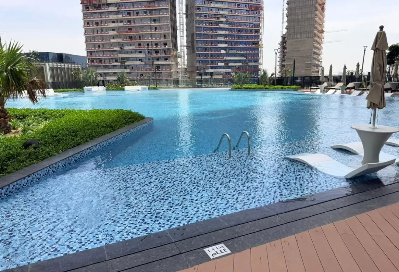 Luxury /Burj View /Mid Floor/ Mortgage /Negotiable