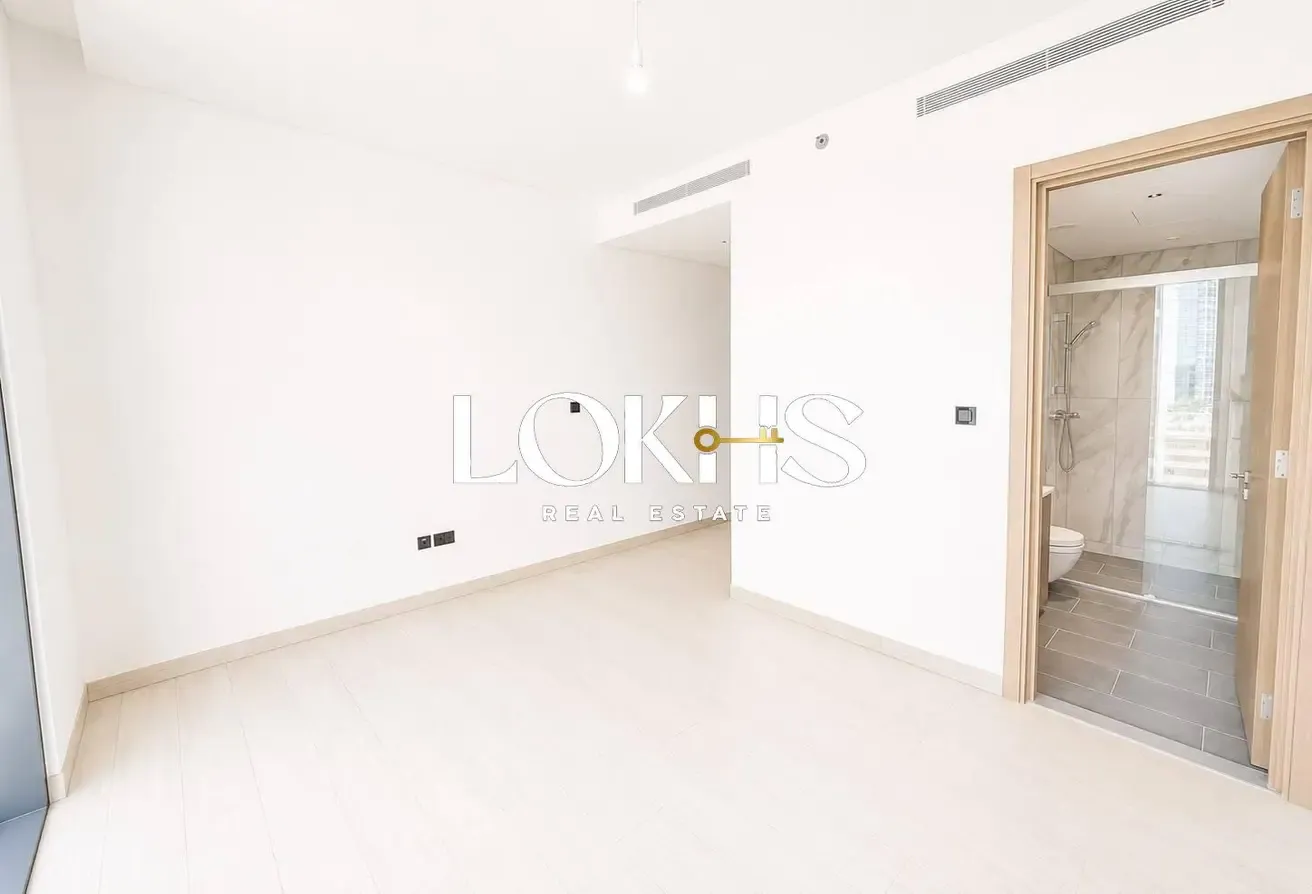 Brand New | Corner Unit | Video Available