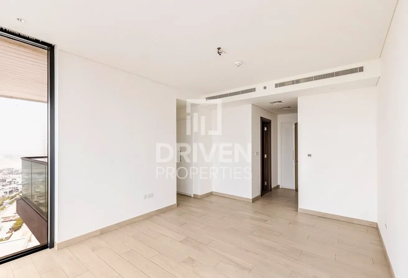 Stunning and Spacious Layout | Prime Location