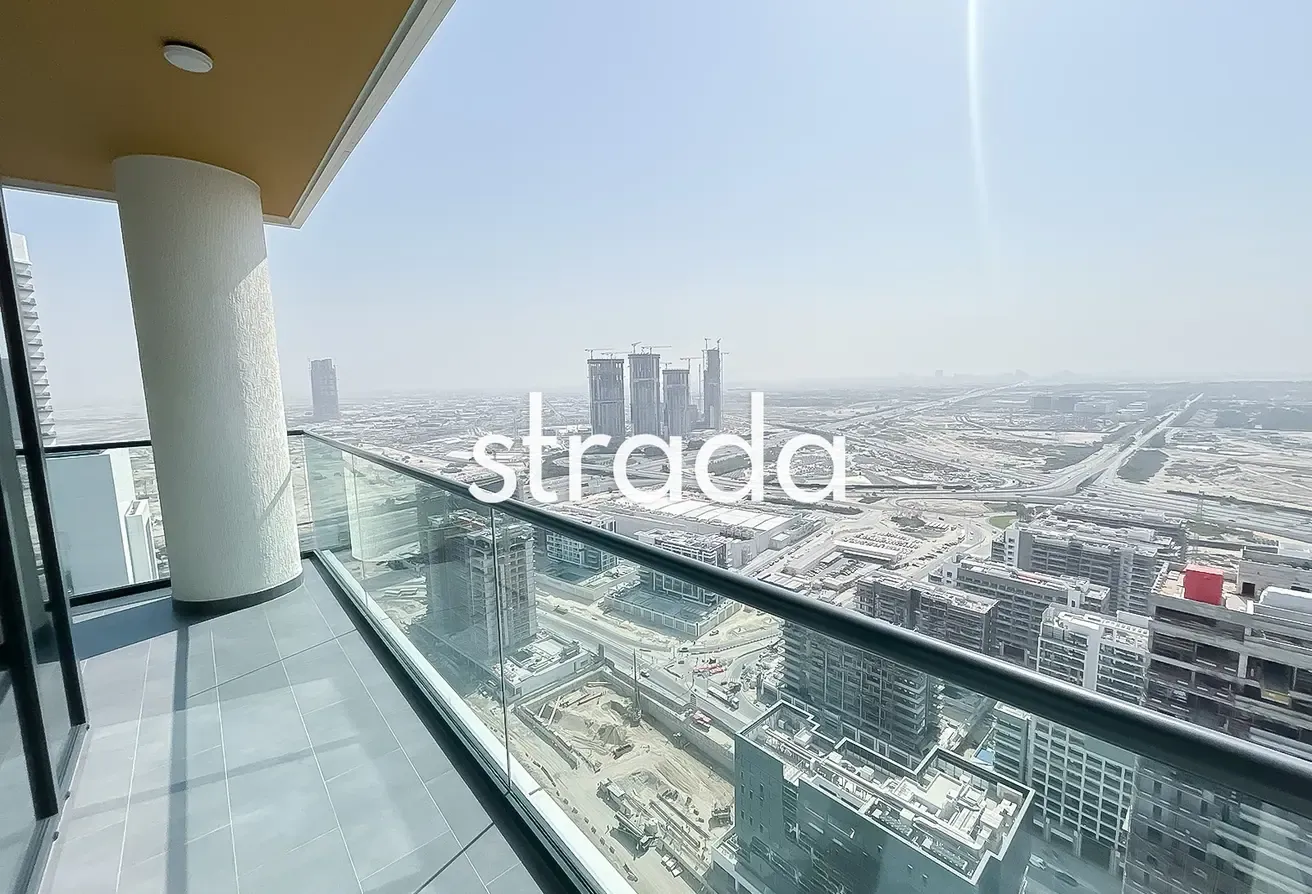 Waterfront Living | High Floor | Brand New