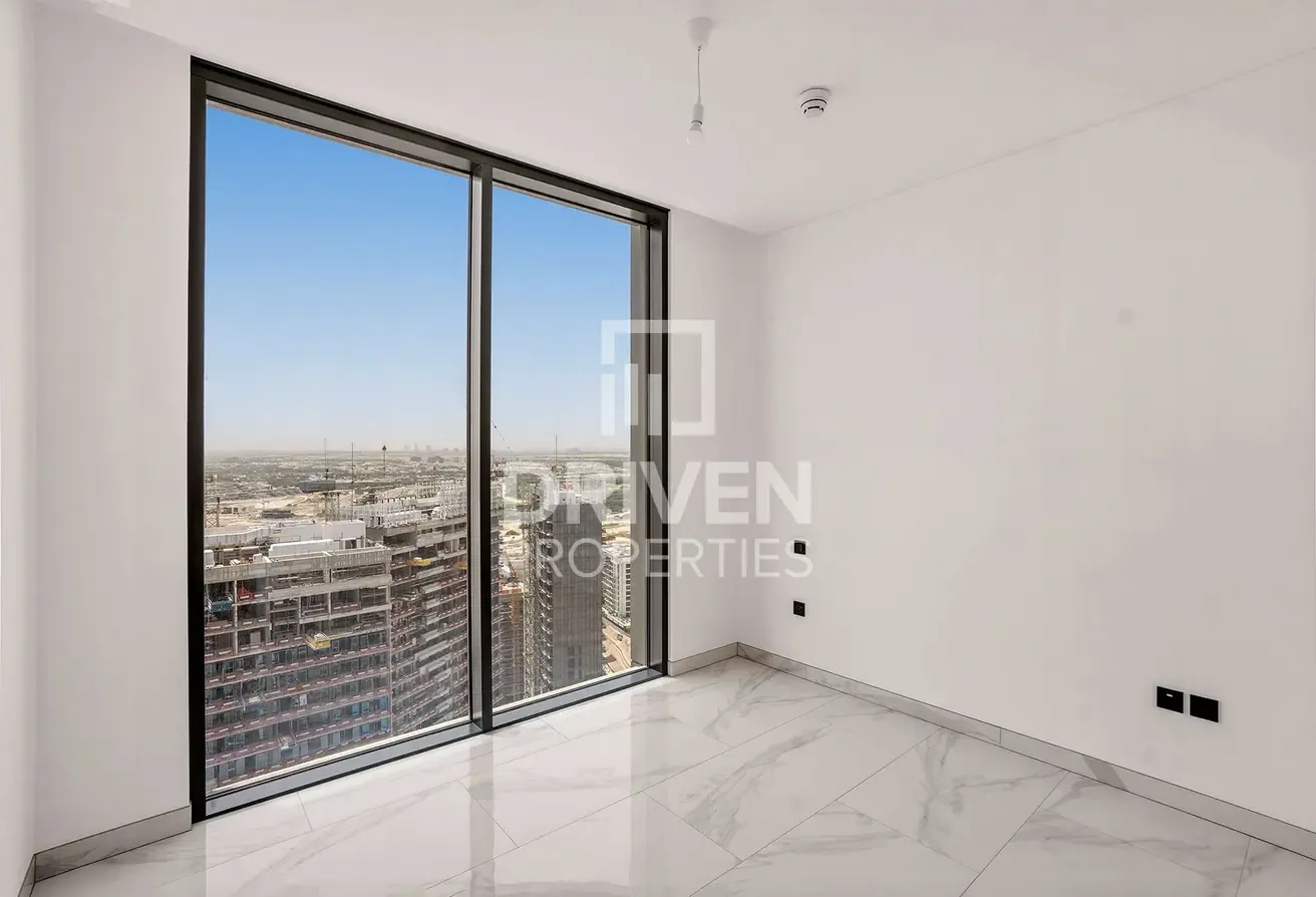 Brand New | High Floor | Opportunity Deal