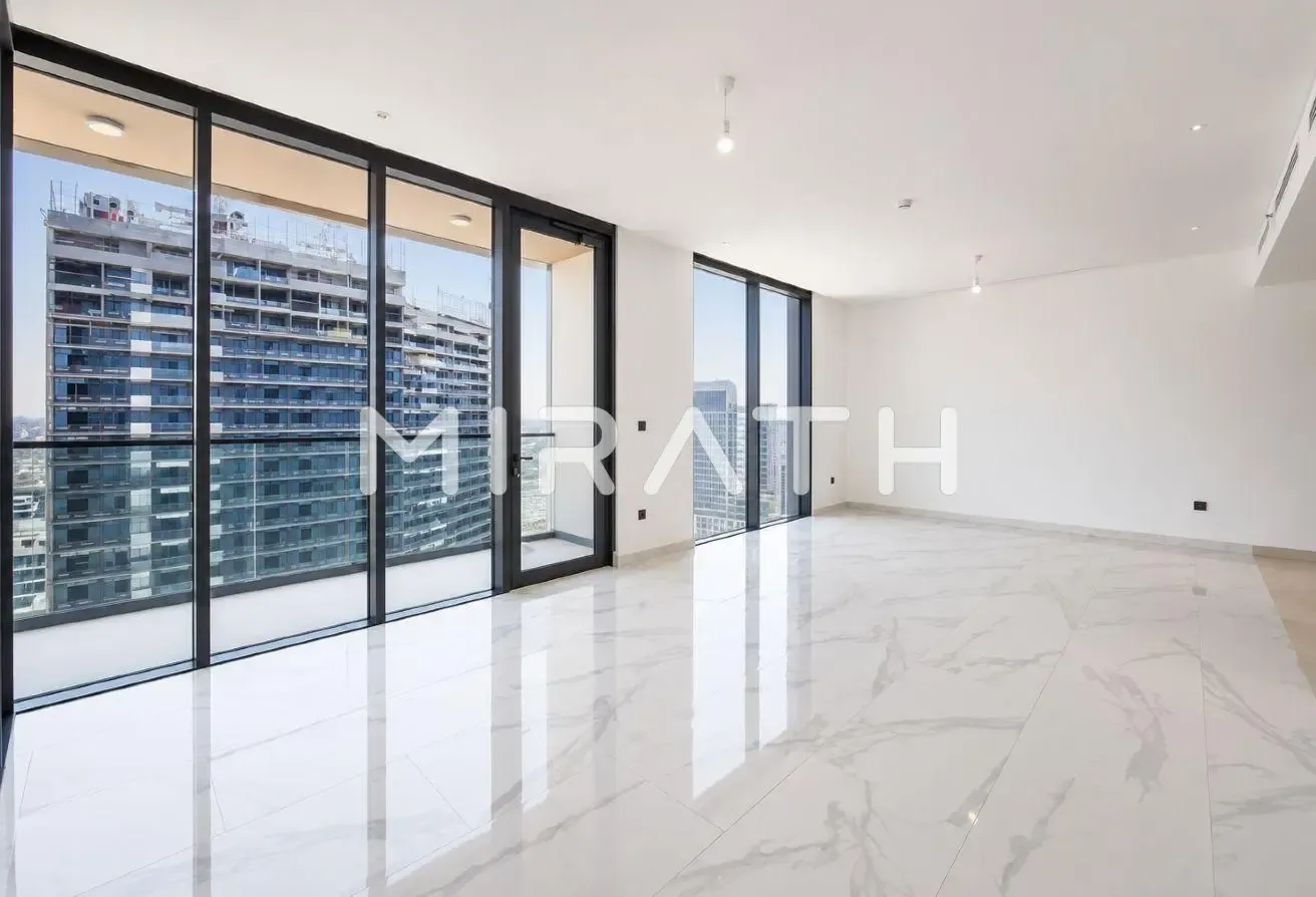 Zero Commission | Canal & Ras Al Khor View | Maids