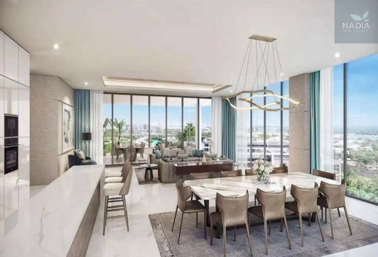 Large 4BR+Maid | Lagoon Views | Mid Floor | Corner