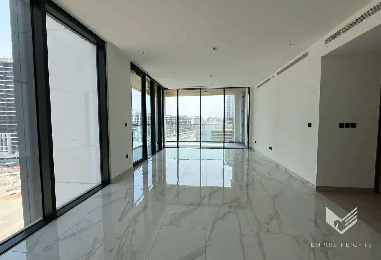 Spacious LayOut | High ROI | Canal View