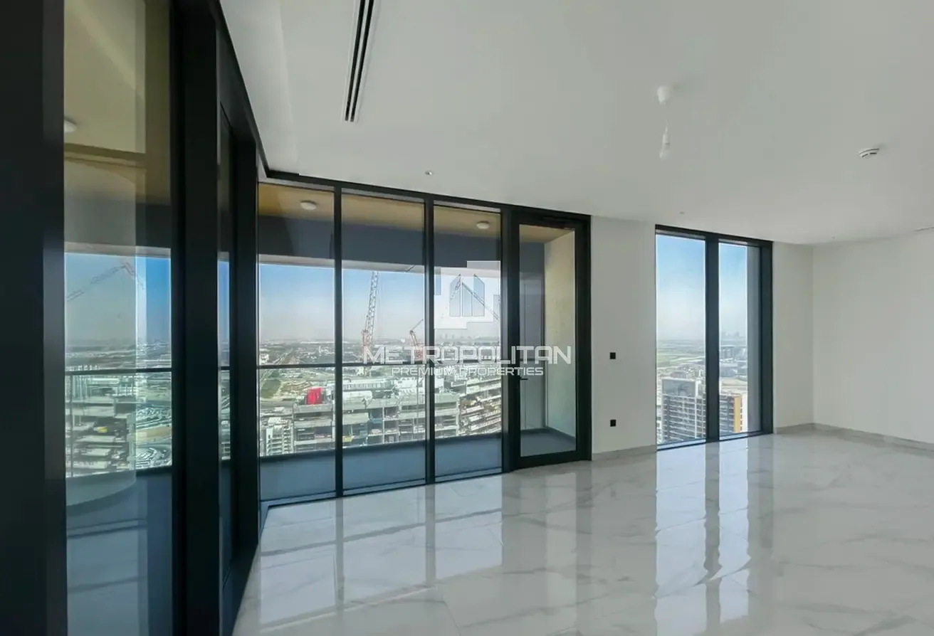 Spacious | Open View | High Floor + Maid's Room