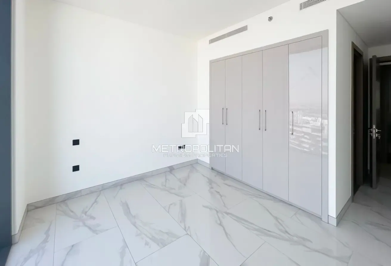Spacious | Open View | High Floor + Maid's Room