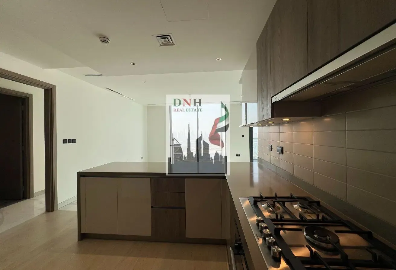 Spacious 4 BR + Maid | High Floor | Prime Location