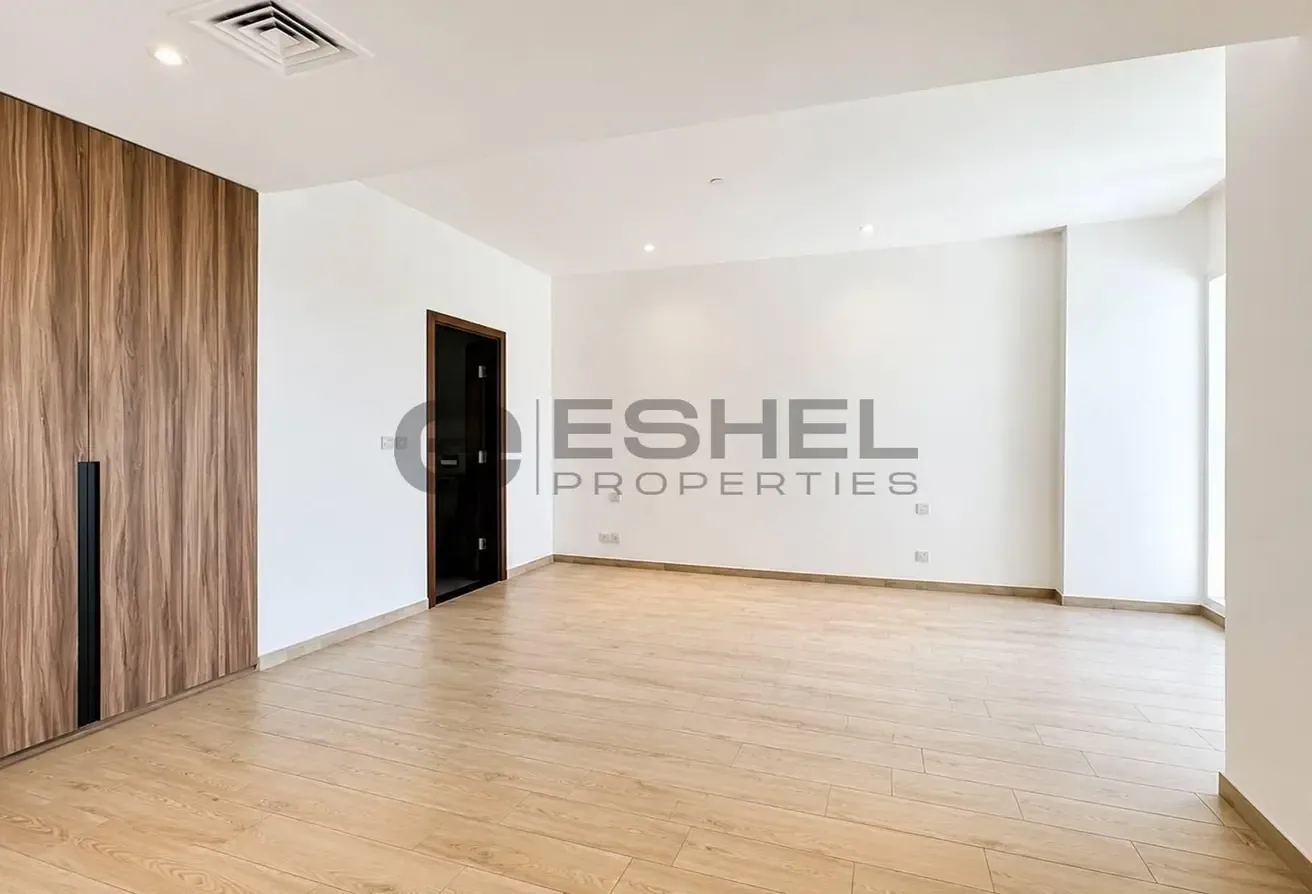 Best Deal Available | Brand New | Modern