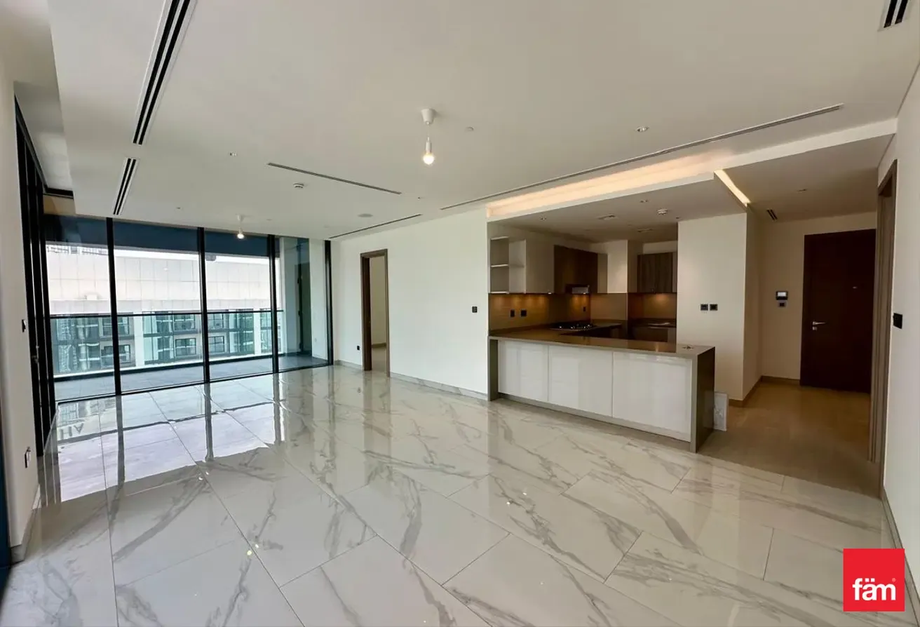 High floor | Posthandover | Creek Harbour View
