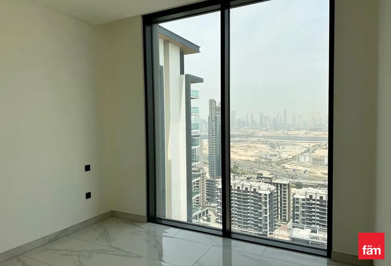 High floor | Posthandover | Creek Harbour View