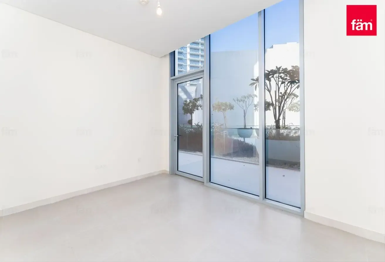 Exclusive  Lagoon View, Duplex Apartment  Vacant