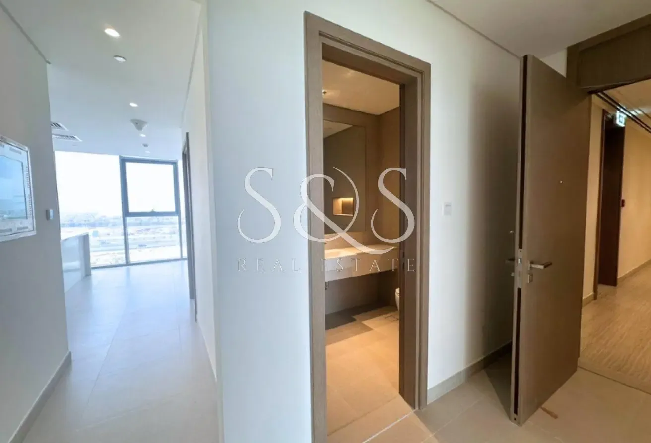 4 BR Exclusive Unit | High Floor | Genuine Resale