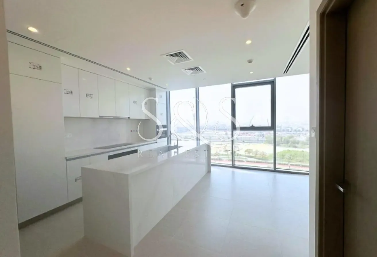 4 BR Exclusive Unit | High Floor | Genuine Resale