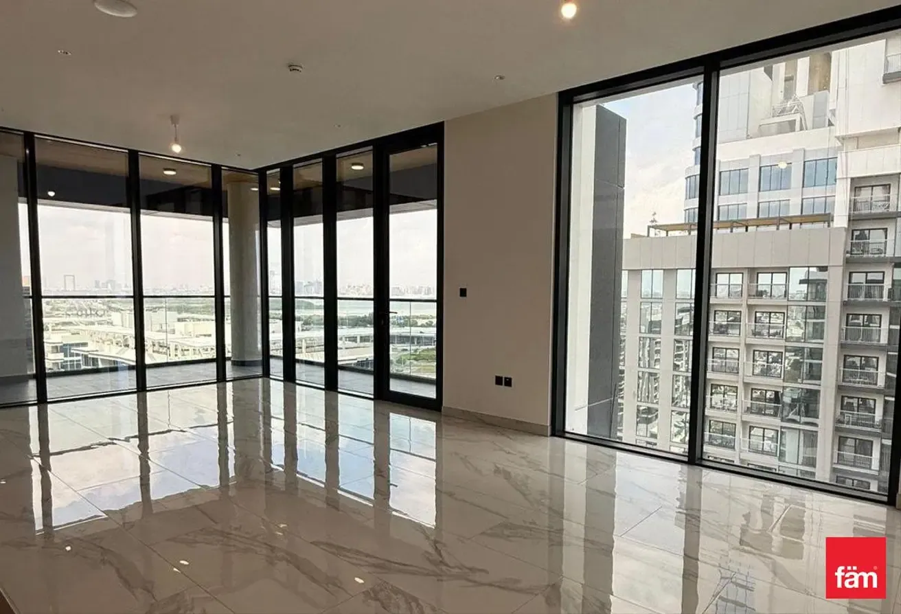 Ras Al Khor view | Spacious | Accepting mortgage