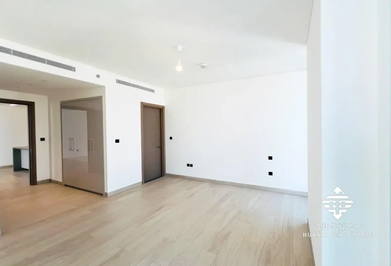 Biggest Layout| Brand New | 4BR+Maid| Skyline View