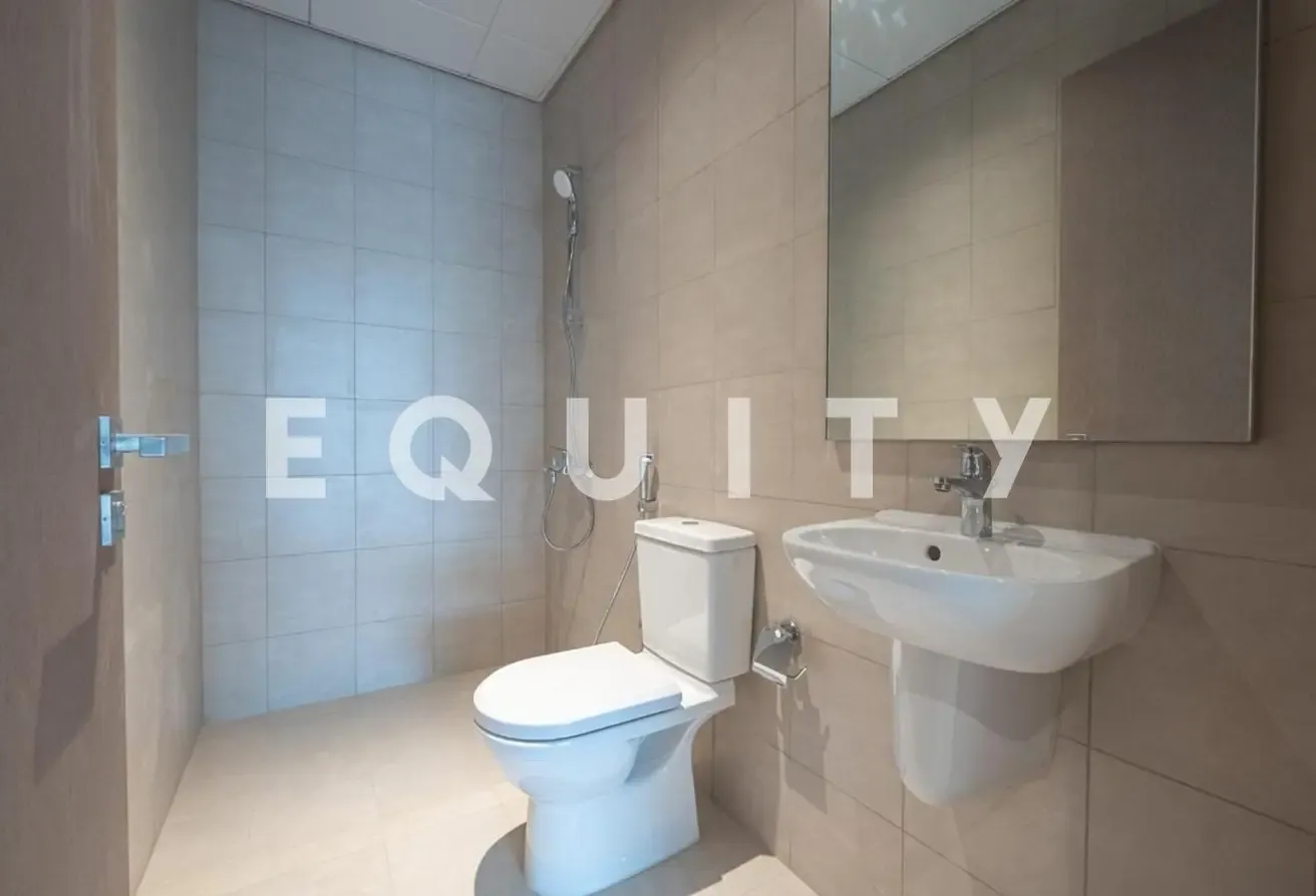 Four Bedroom Unit | Lagoon Views | Vacant Now