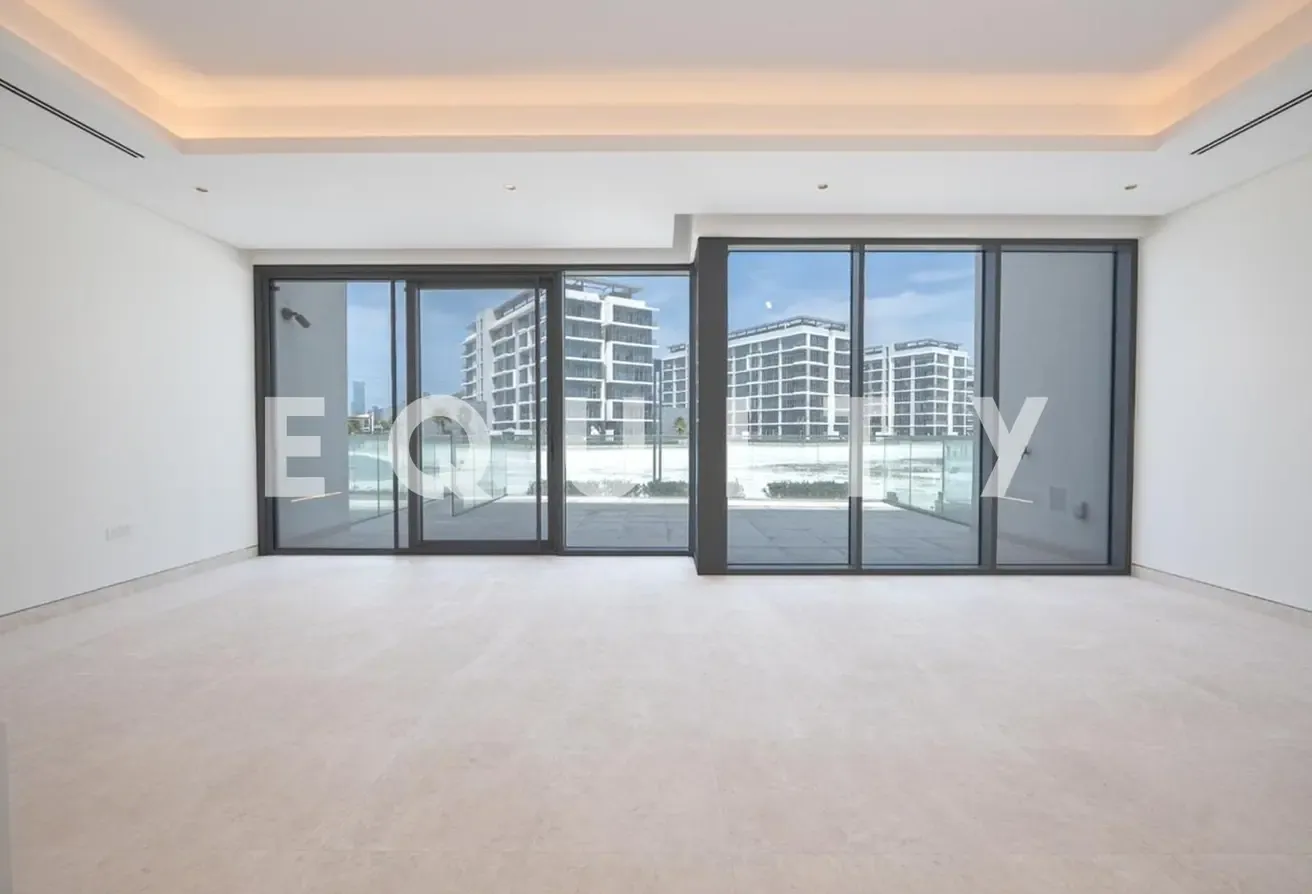 Four Bedroom Unit | Lagoon Views | Vacant Now