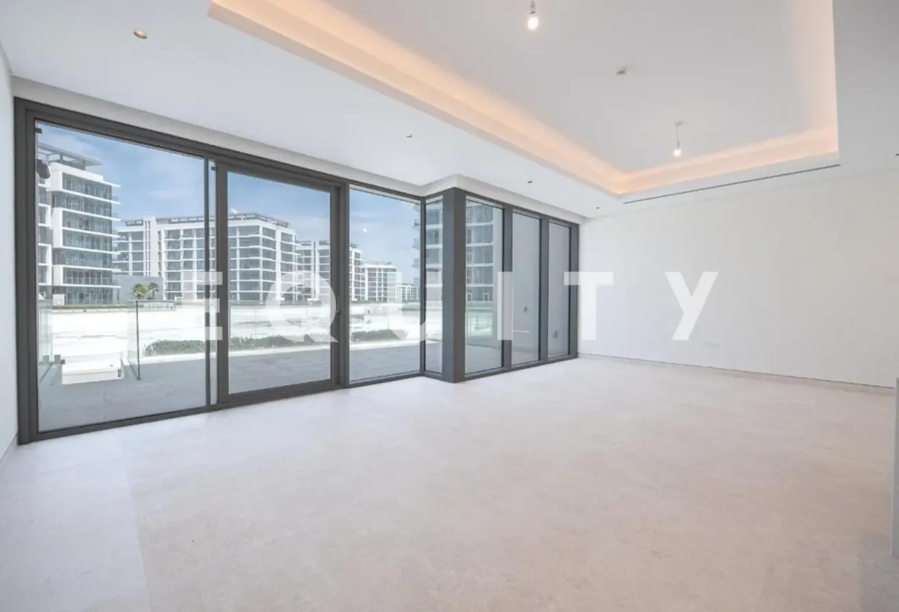 Four Bedroom Unit | Lagoon Views | Vacant Now