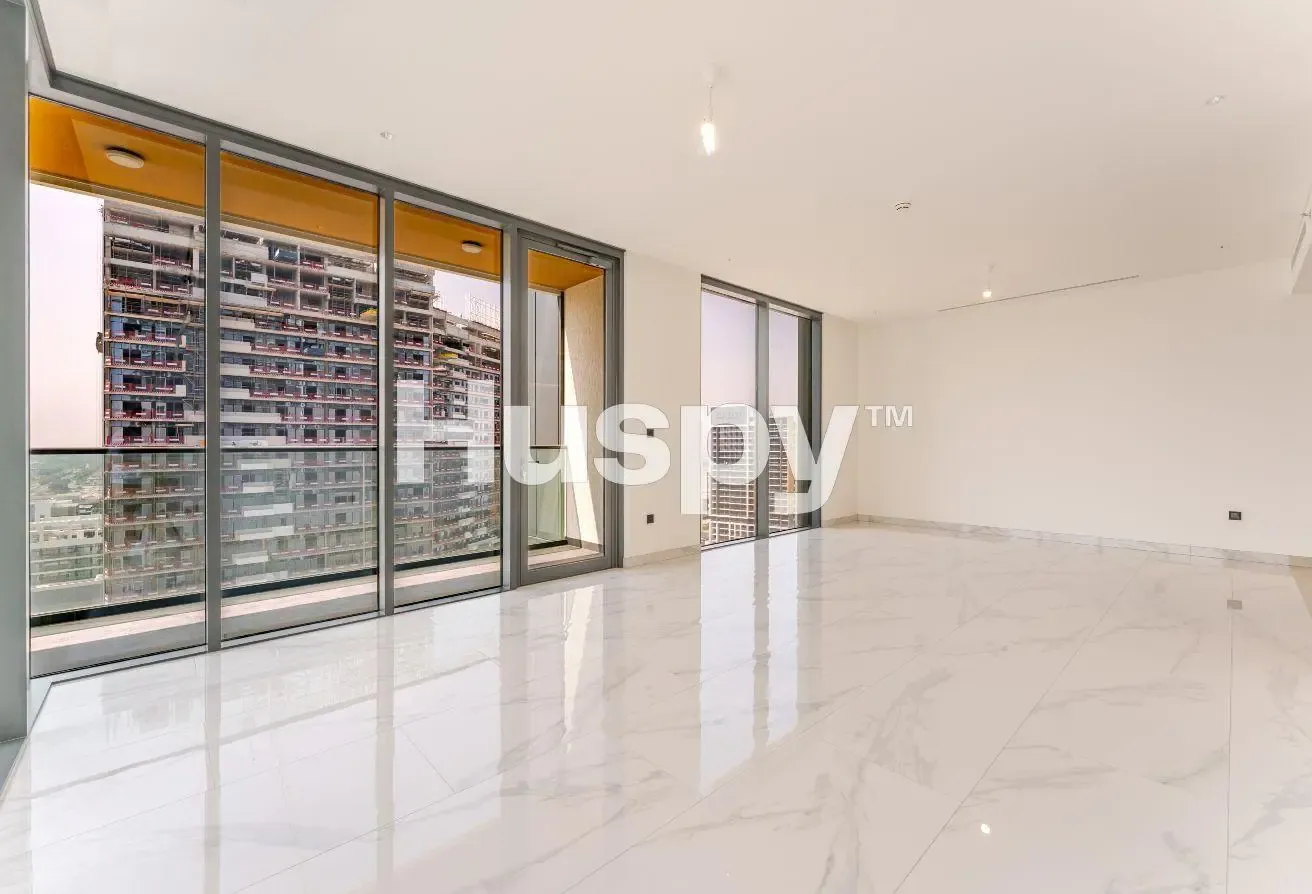 Lagoon View | High Floor | Large Layout